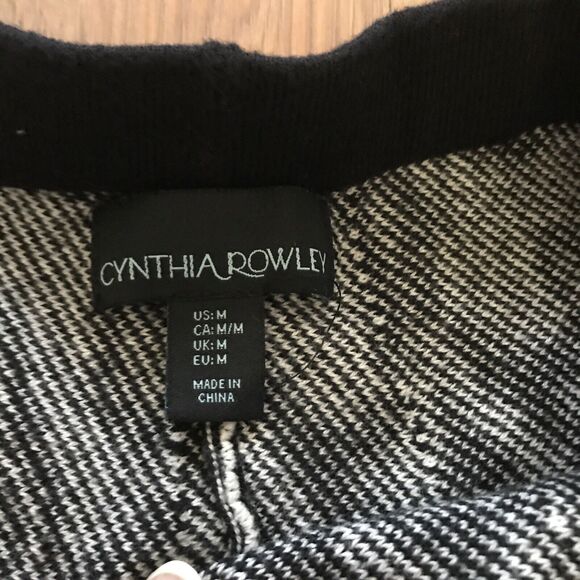 Cynthia Rowley Mini Skirt Black and White Floral Medium Cotton Blend - Picture 2 of 5